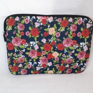 Olivet Intl‎ Floral Soft Shell Laptop Table Case Red Pink Roses 14.5x10.5